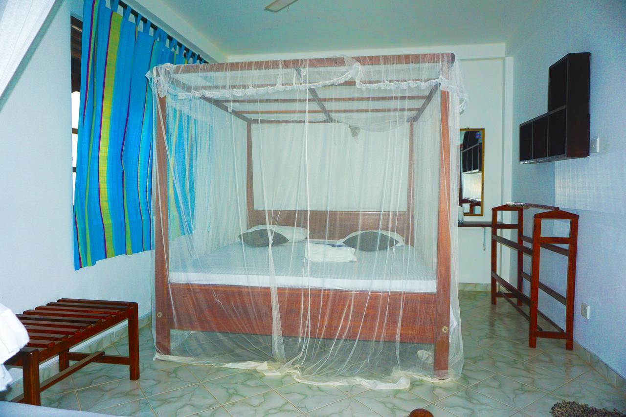 Bed and Breakfast Panorama Rock Cafe à Tangalle Extérieur photo
